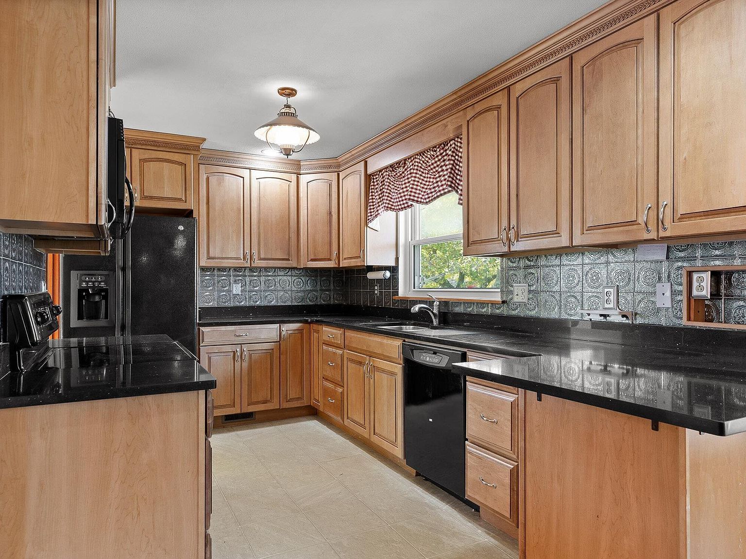 1704 Omalee Ave Chattanooga, TN 37411 - Thumbnail 5