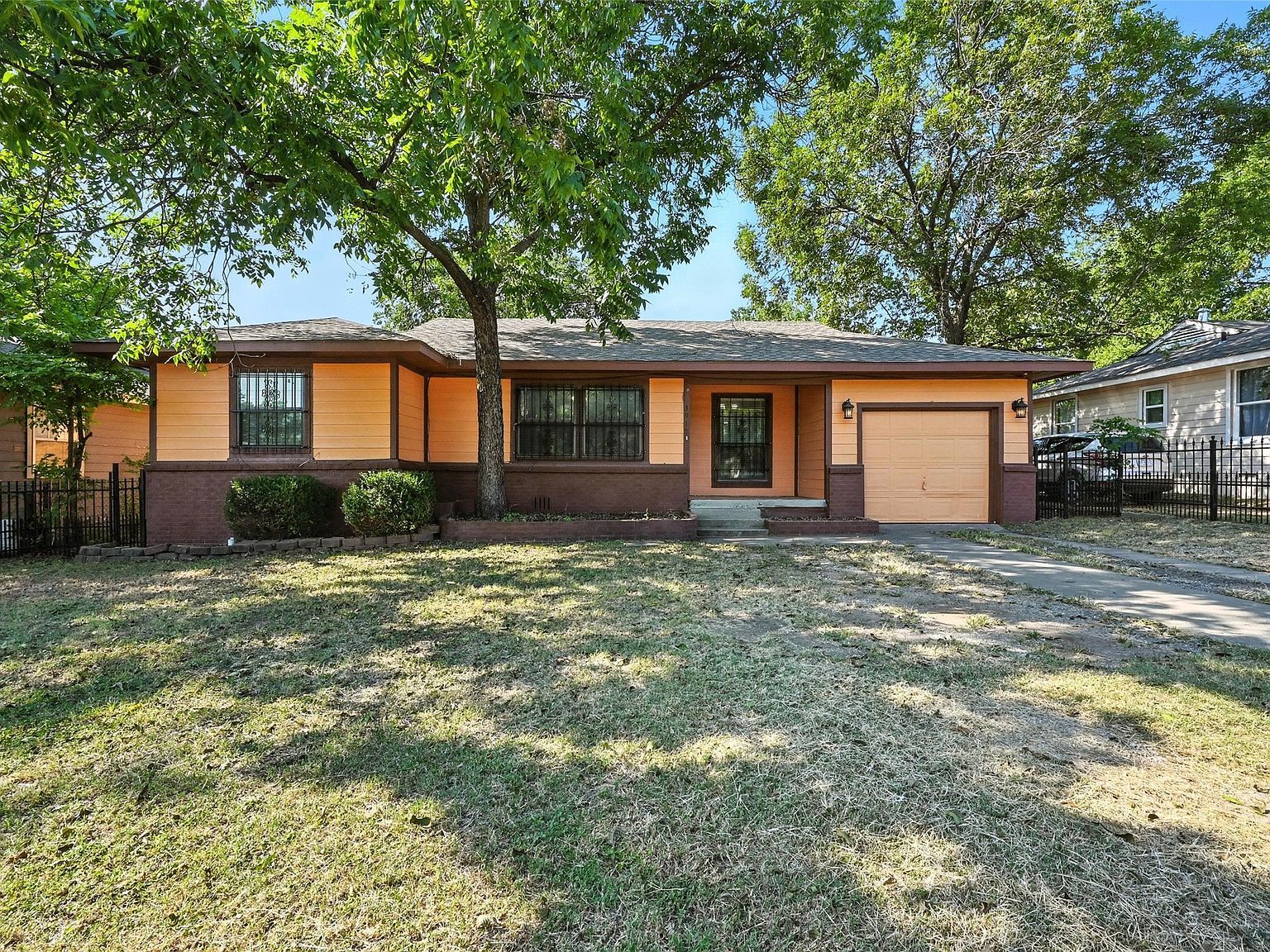 3912 Wilbarger St Fort Worth, TX 76119 - Thumbnail 5
