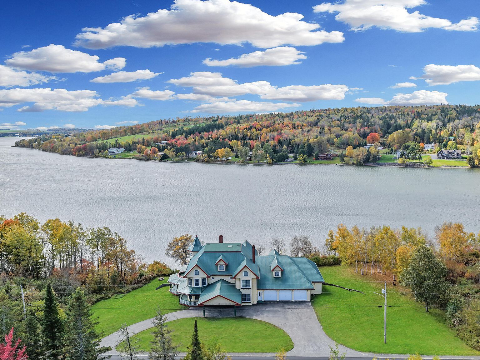 824 Beaulieu Rd Saint David, ME 04773 - Thumbnail 5