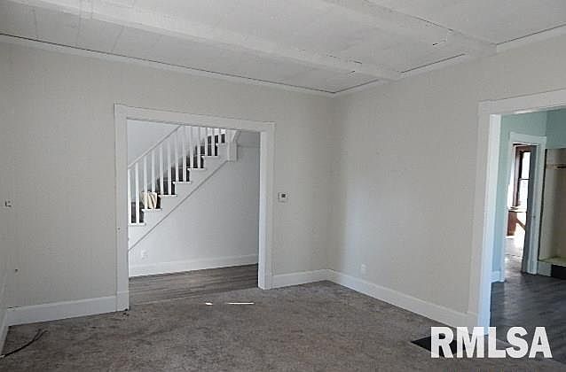 1854 W 8th St Davenport, IA 52802 - Thumbnail 5