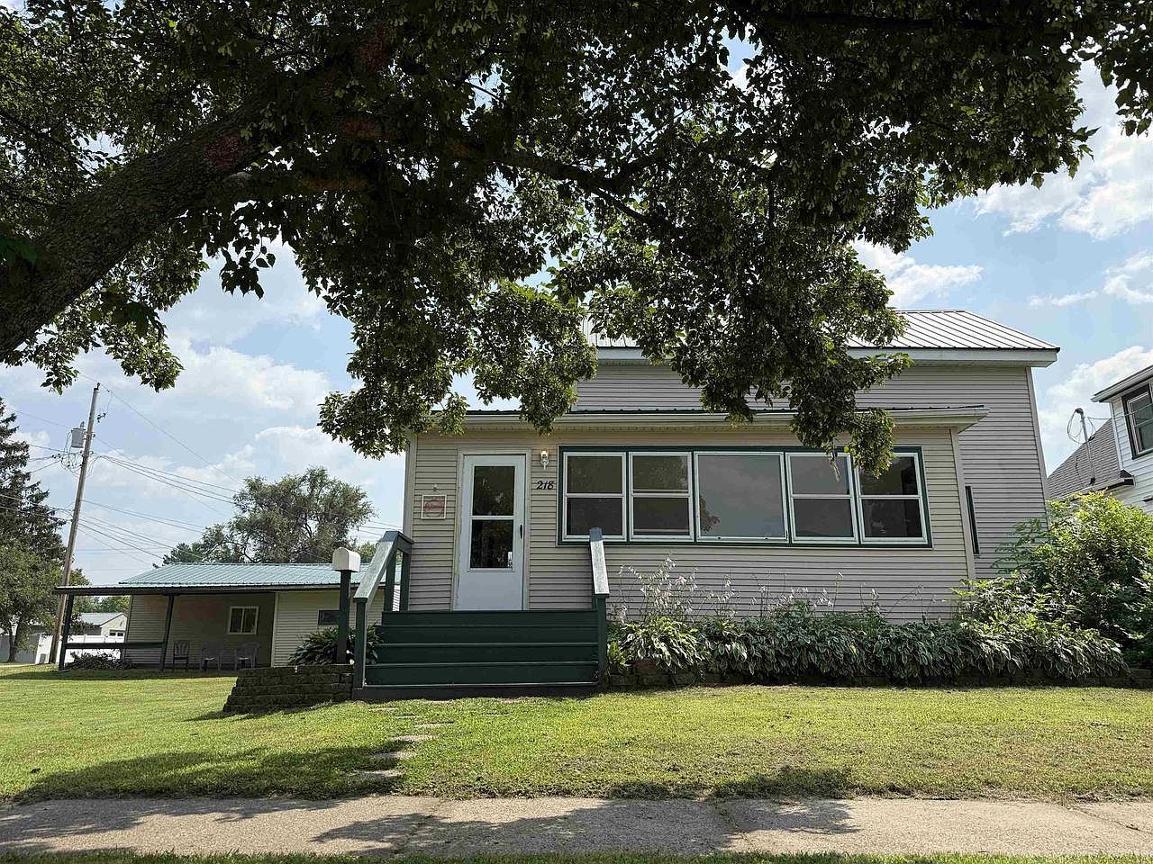 218 W Cameron St Tomah, WI 54660 - Thumbnail 5