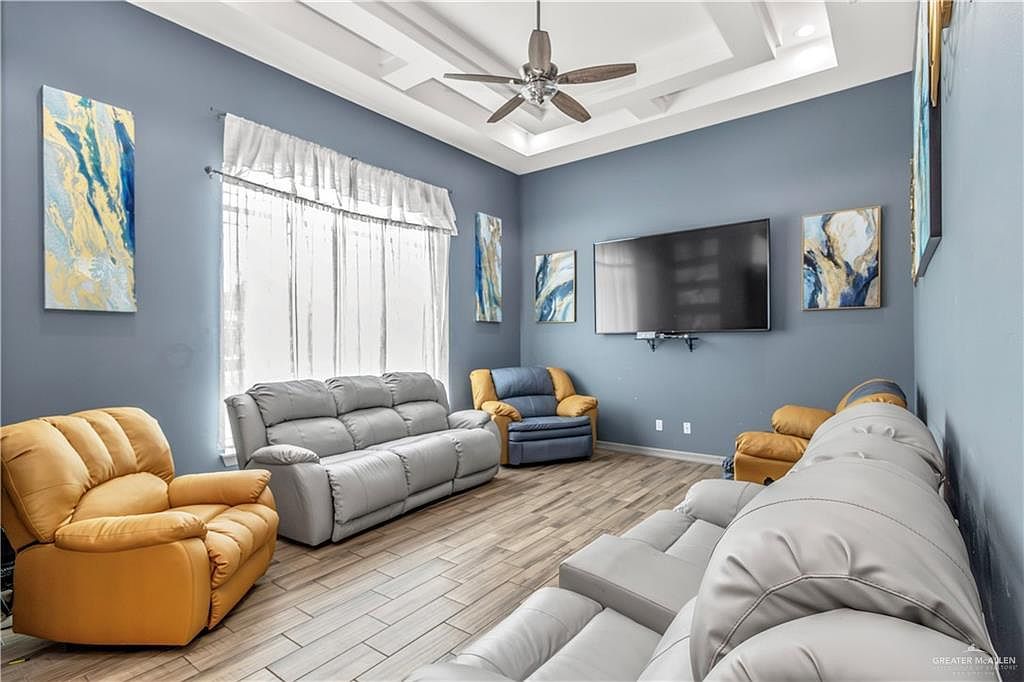 1212 Garden Ridge Ave San Juan, TX 78589 - Thumbnail 5