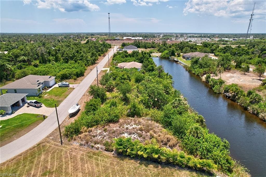 10080 Cocoa Beach St Pt Charlotte, FL 33981 - Thumbnail 5