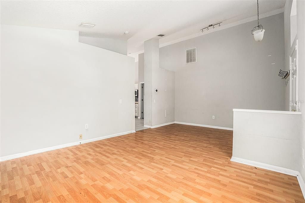 10039 Creek Bluff Dr Riverview, FL 33578 - Thumbnail 5