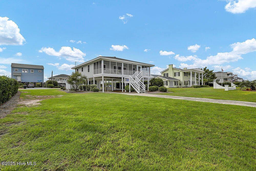 1040 Ocean Blvd Topsail Beach, NC 28445 - Thumbnail 5