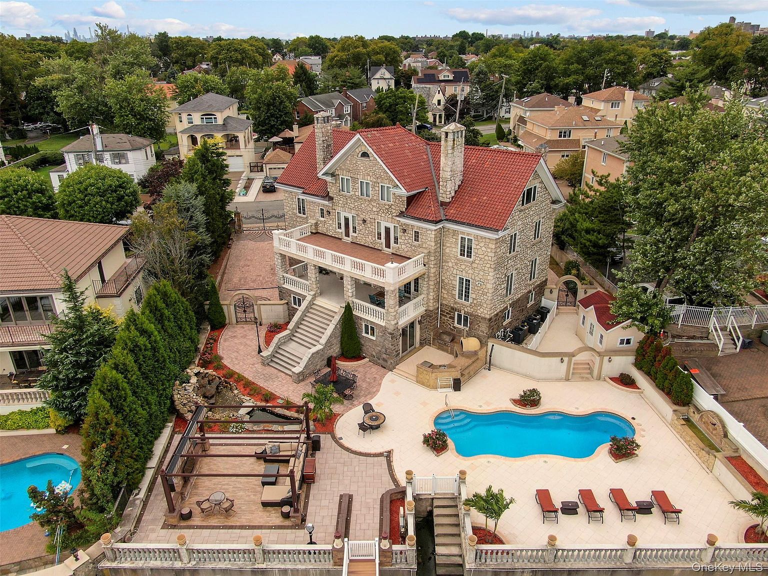 3407 Country Club Rd Bronx, NY 10465 - Thumbnail 5