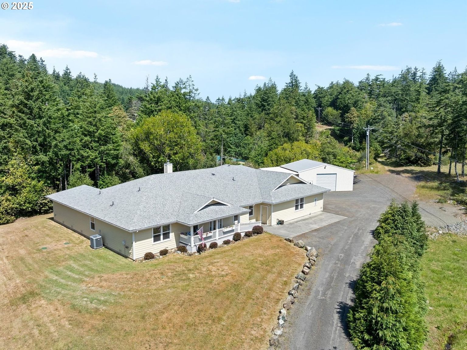 95245 N Bank Rogue River Rd Gold Beach, OR 97444 - Thumbnail 5