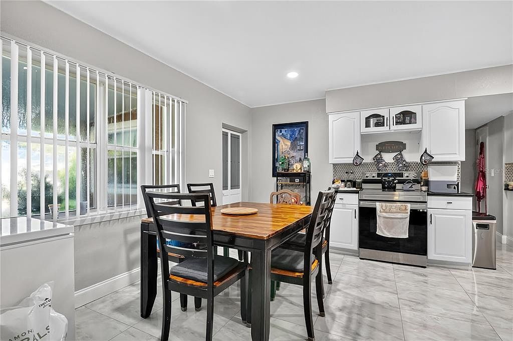 9727 Bear Lake Rd Apopka, FL 32703 - Thumbnail 5