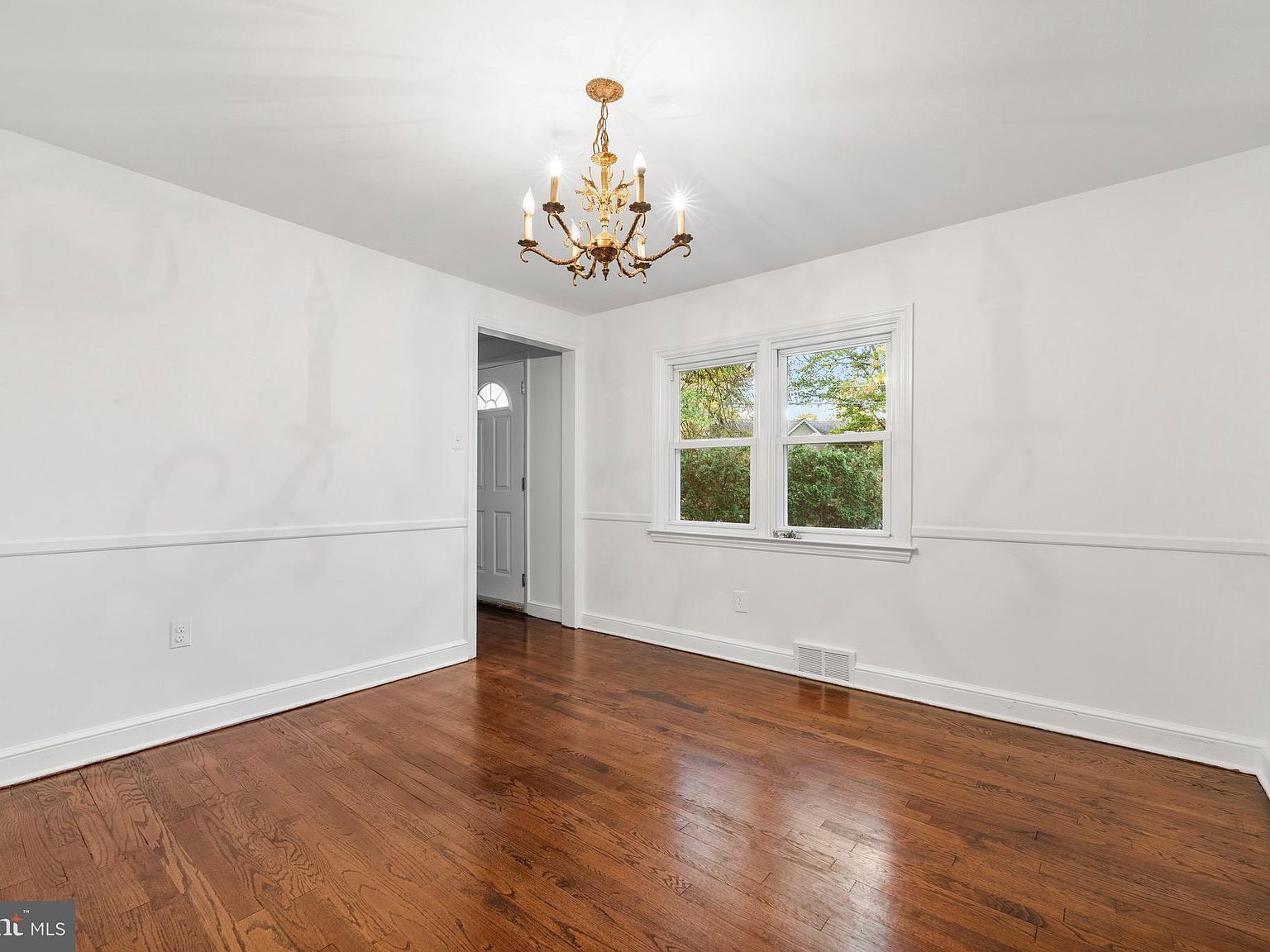 409 N Pine St Langhorne, PA 19047 - Thumbnail 5