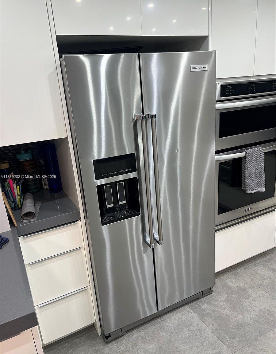 9801 Collins Ave APT 16U Bal Harbour, FL 33154 - Thumbnail 5