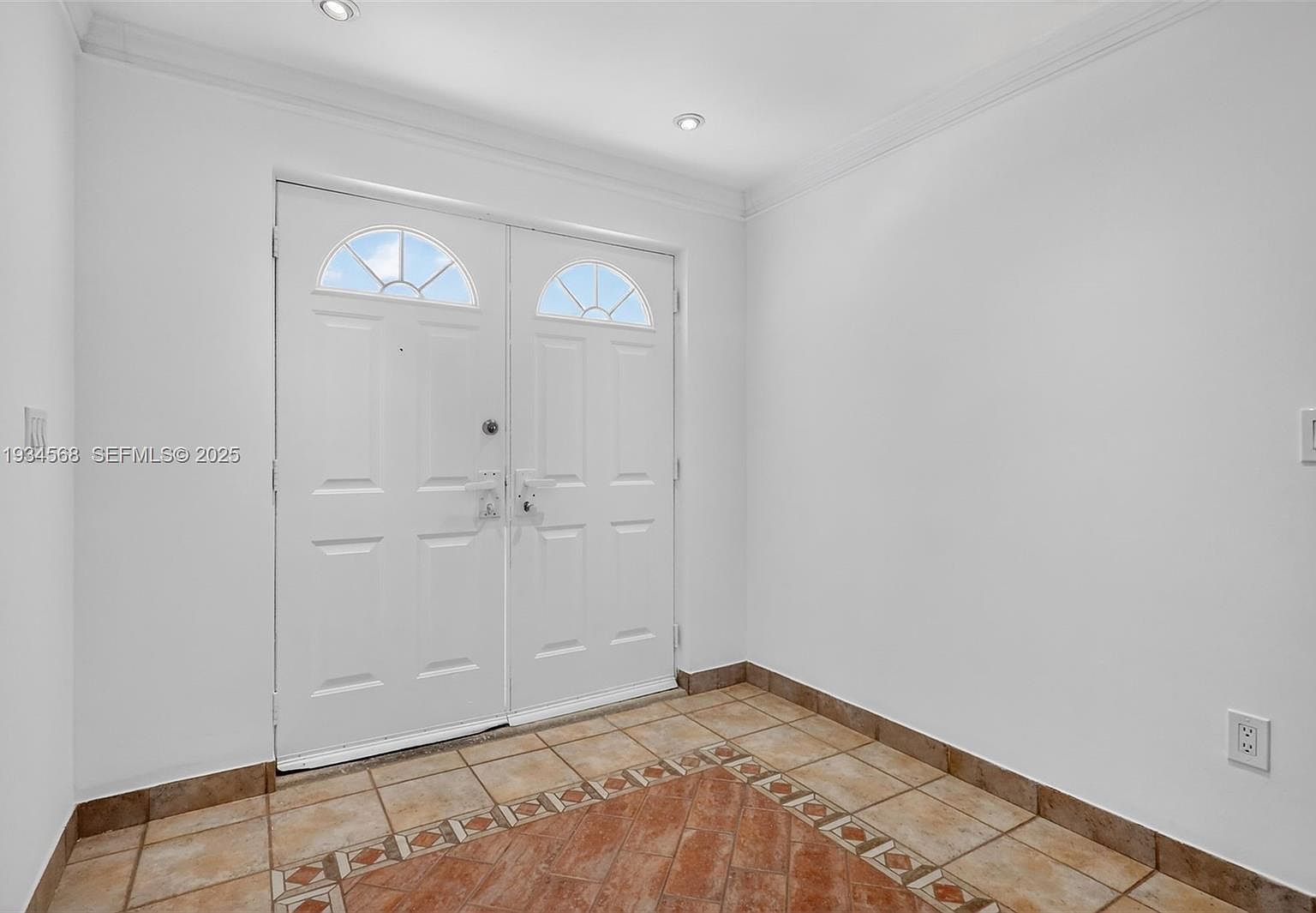 21399 Marina Cove Cir APT 14 Aventura, FL 33180 - Thumbnail 5