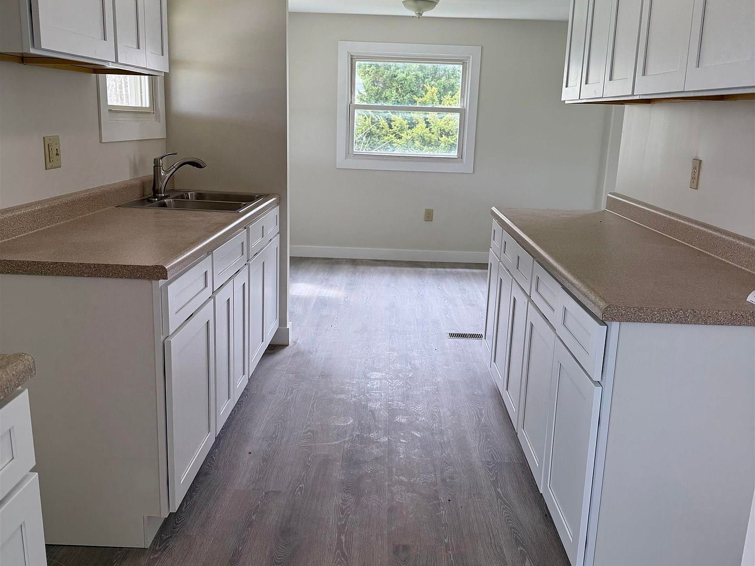 5460 E 900th Rd N Decatur, IN 46733 - Thumbnail 5