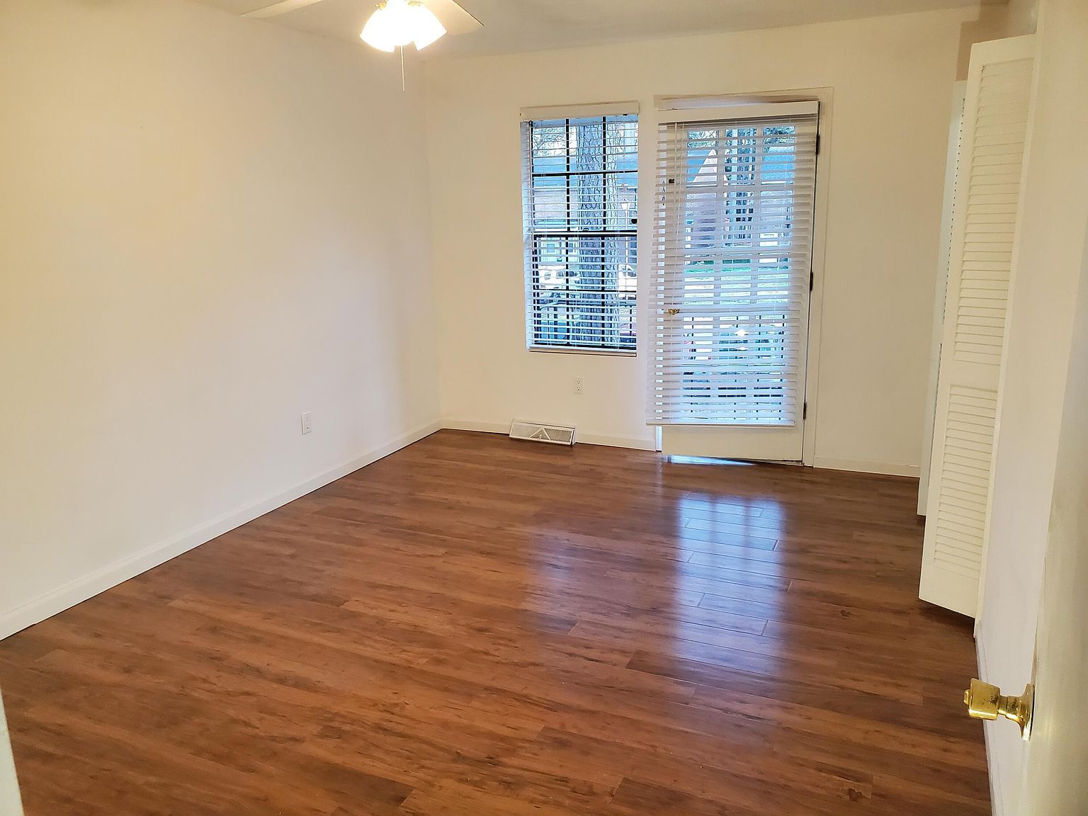 110 Timber Ln Summerville, SC 29485 - Thumbnail 5