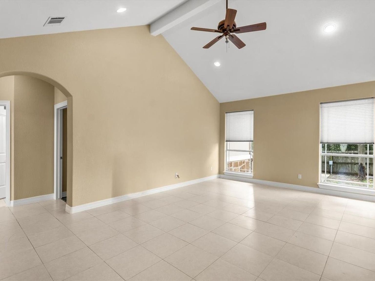 437 Balch Rd Elgin, TX 78621 - Thumbnail 5