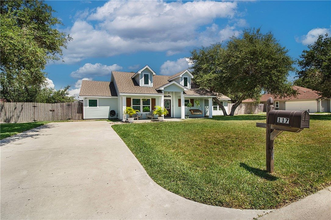 117 Santa Clara Dr Rockport, TX 78382 - Thumbnail 5