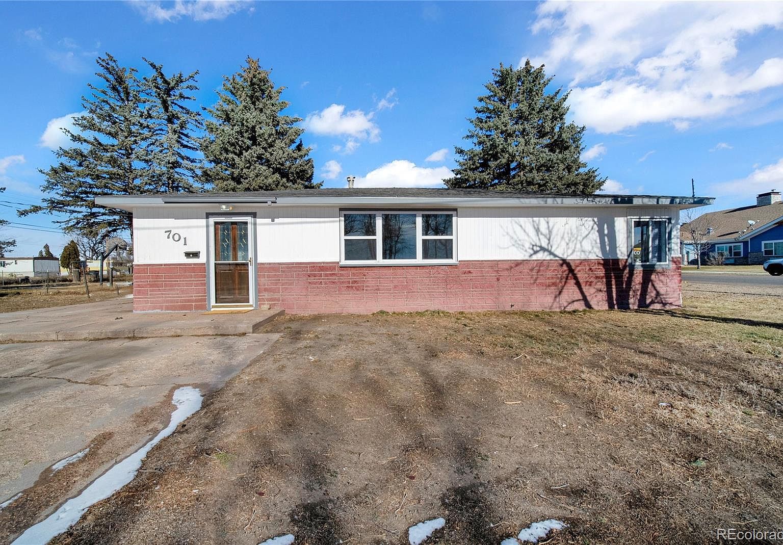 701 W 4th St Akron, CO 80720 - Thumbnail 5