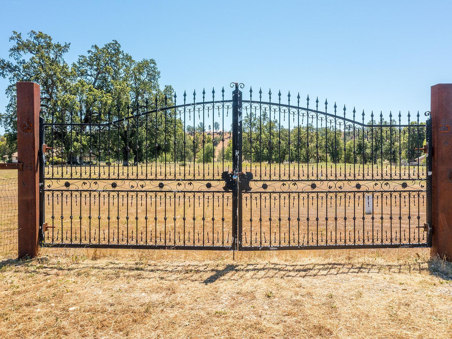 Indian Oaks Dr Bella Vista, CA 96008 - Thumbnail 5