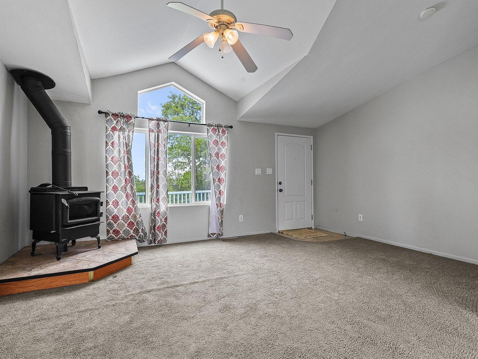 17235 View Dr Cottonwood, CA 96022 - Thumbnail 5