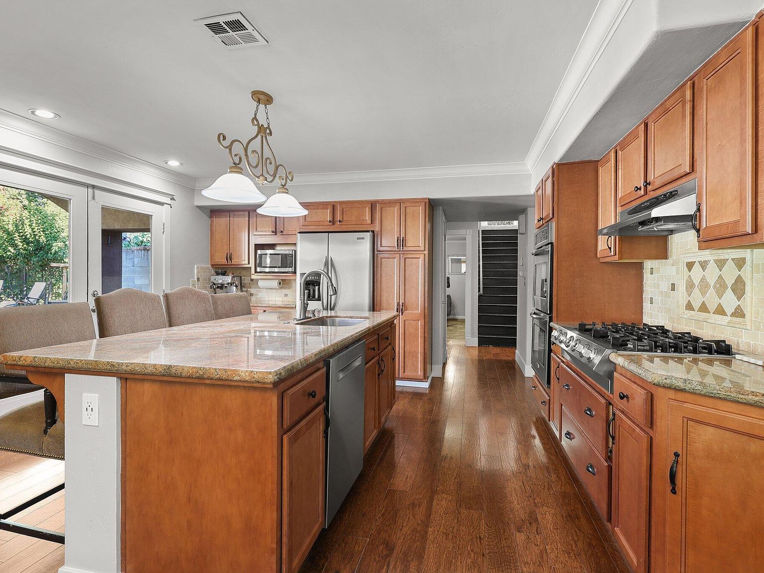 3428 Adams Ln Redding, CA 96002 - Thumbnail 5