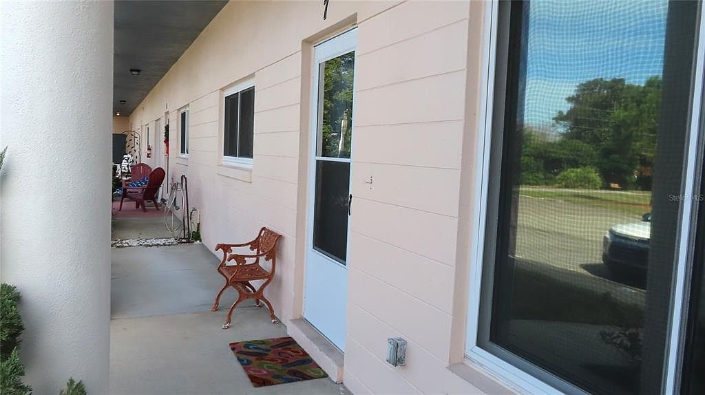 2291 Americus Blvd W APT 7 Clearwater, FL 33763 - Thumbnail 5