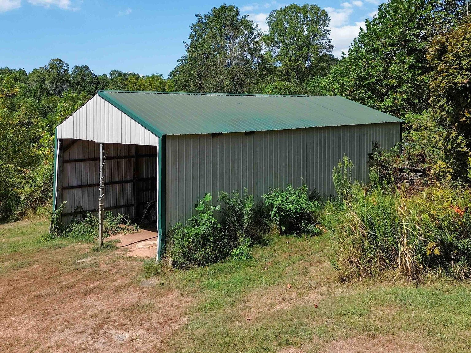 9701 Saloma Rd Campbellsville, KY 42718 - Thumbnail 5