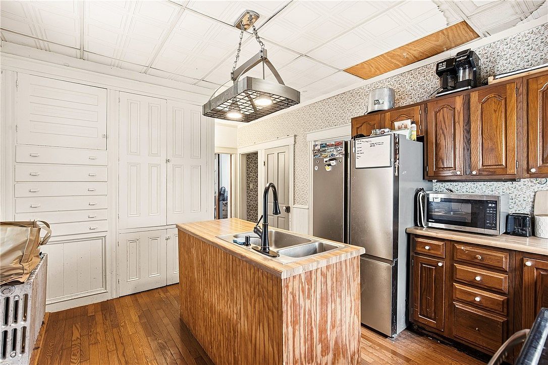 1102 Frankstown Rd Johnstown, PA 15902 - Thumbnail 5