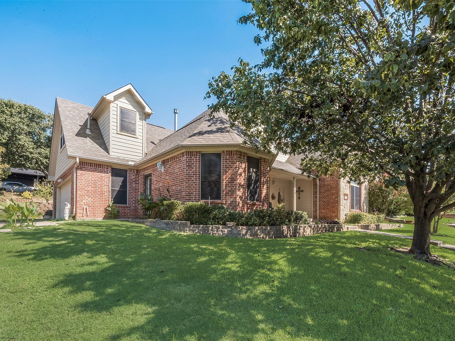 209 Arapaho W Sherman, TX 75092 - Thumbnail 5