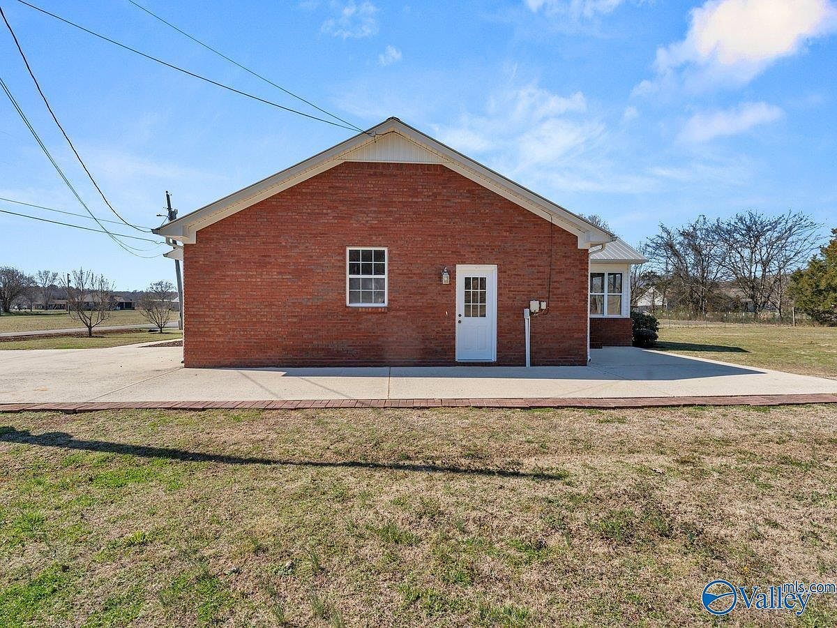 131 Mountain View Dr Woodville, AL 35776 - Thumbnail 5