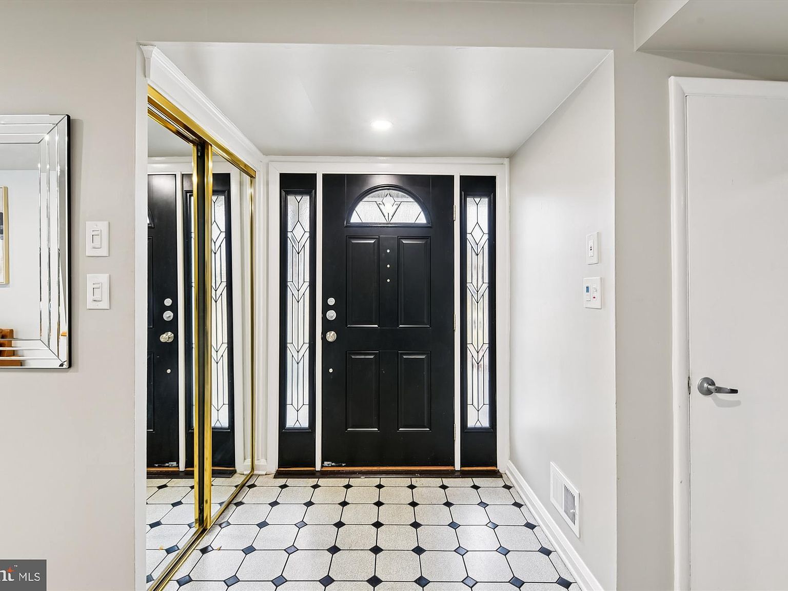 3309 Olympia Ave Baltimore, MD 21215 - Thumbnail 5