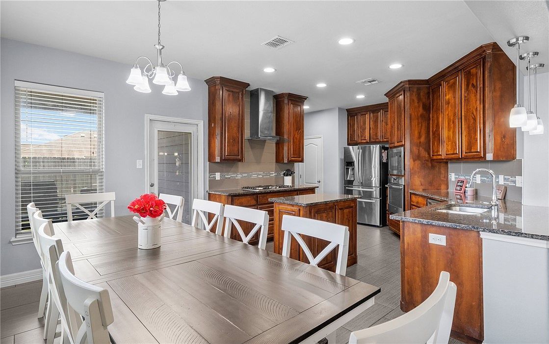 2230 Torrente Dr Corpus Christi, TX 78414 - Thumbnail 5