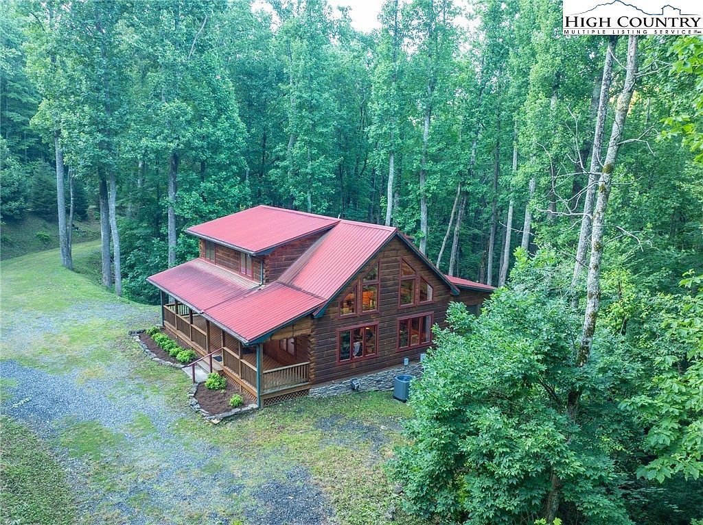 160 Capote Ct Boone, NC 28607 - Thumbnail 5