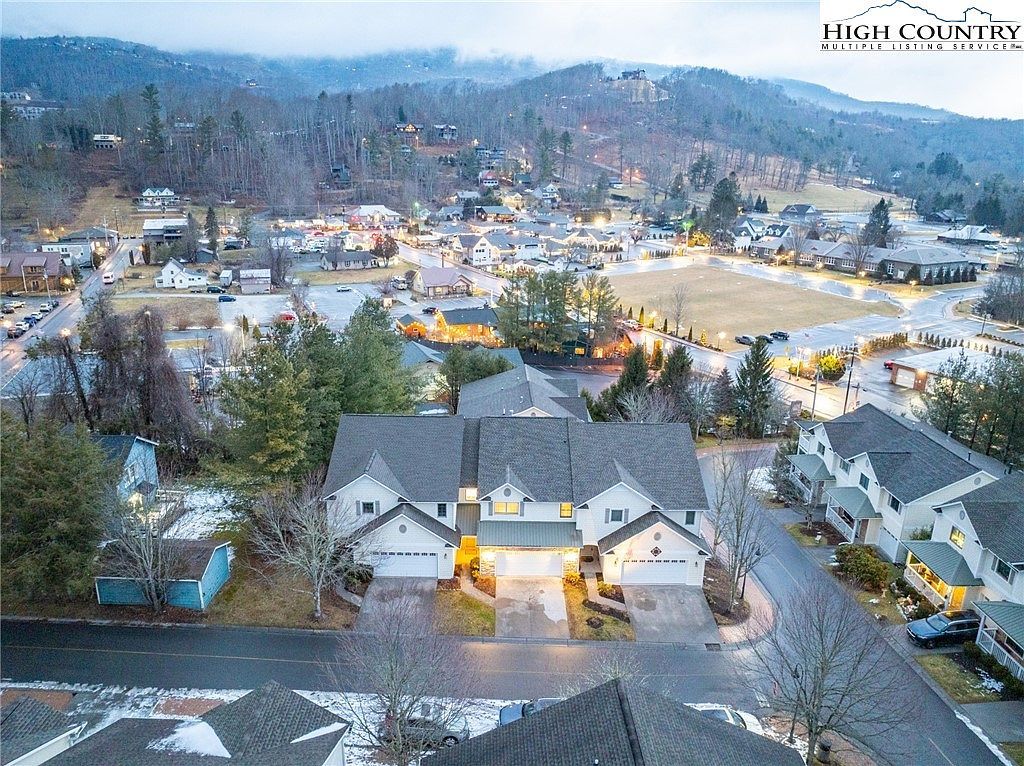 114 Charles Lowe Ln #19 Banner Elk, NC 28604 - Thumbnail 5