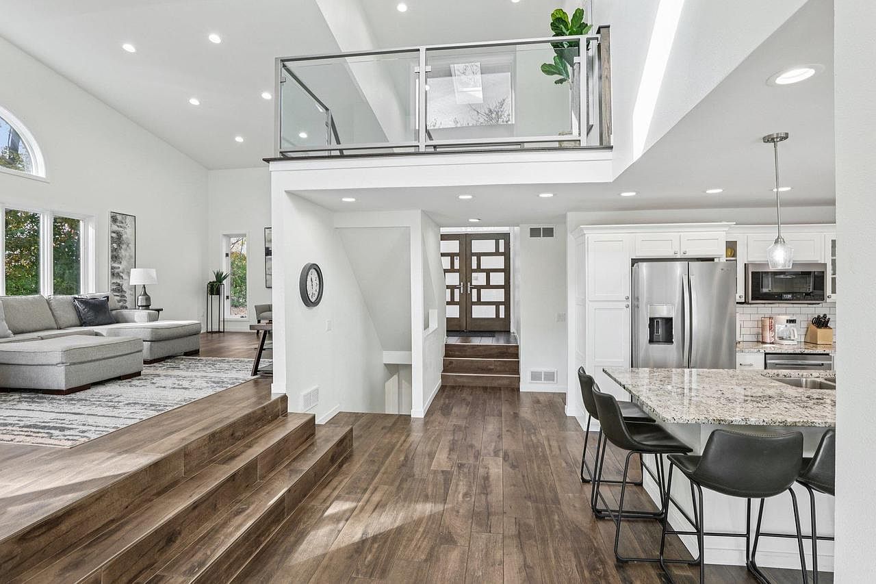 N5620 Thunderbird Rd Portage, WI 53901 - Thumbnail 5