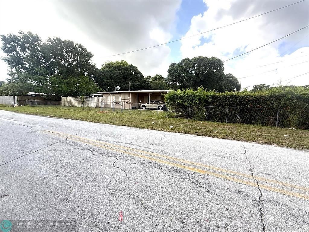 314 N 21st St Fort Pierce, FL 34950 - Thumbnail 5