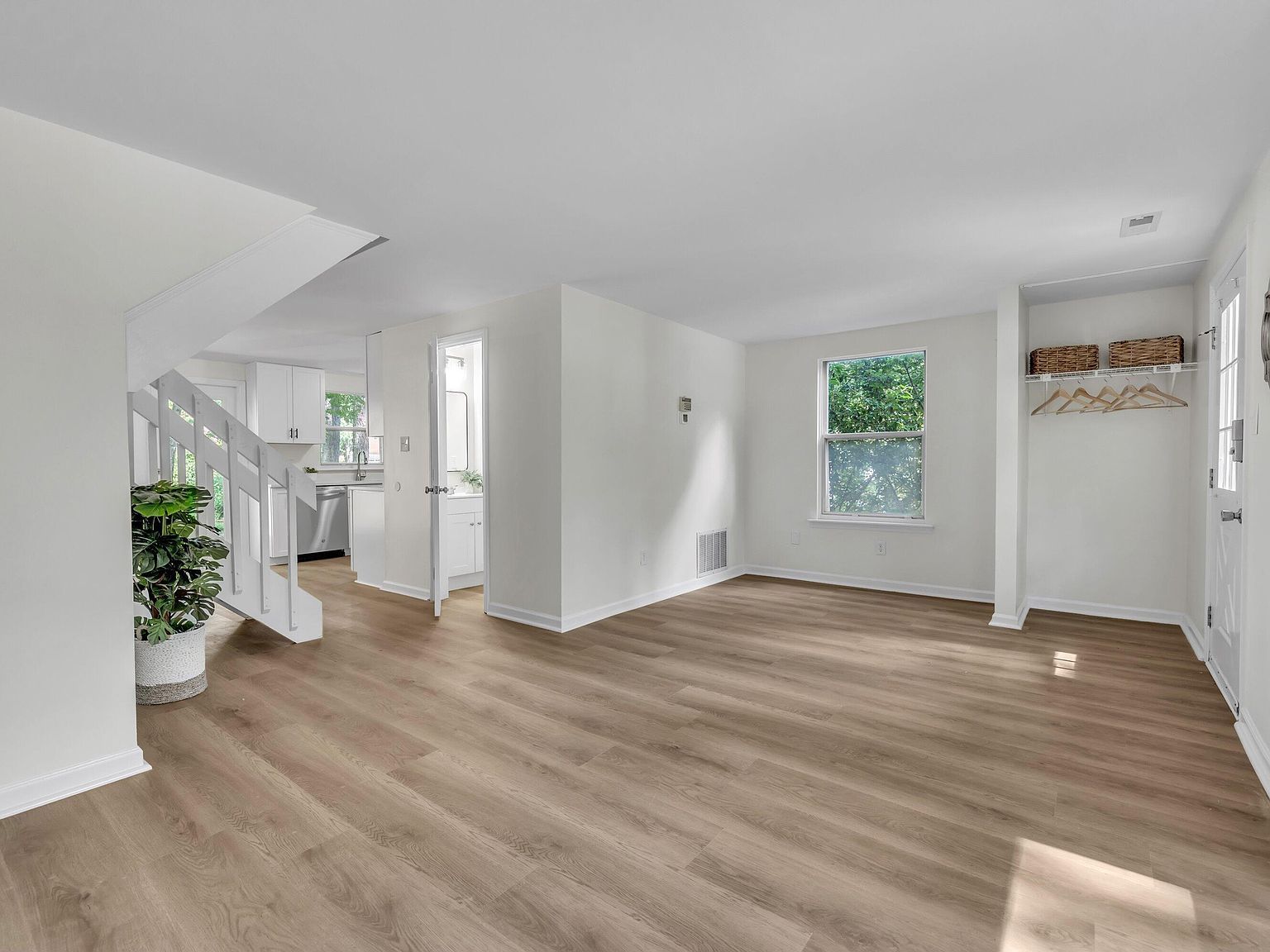 632 Middleton Ave Cary, NC 27513 - Thumbnail 5