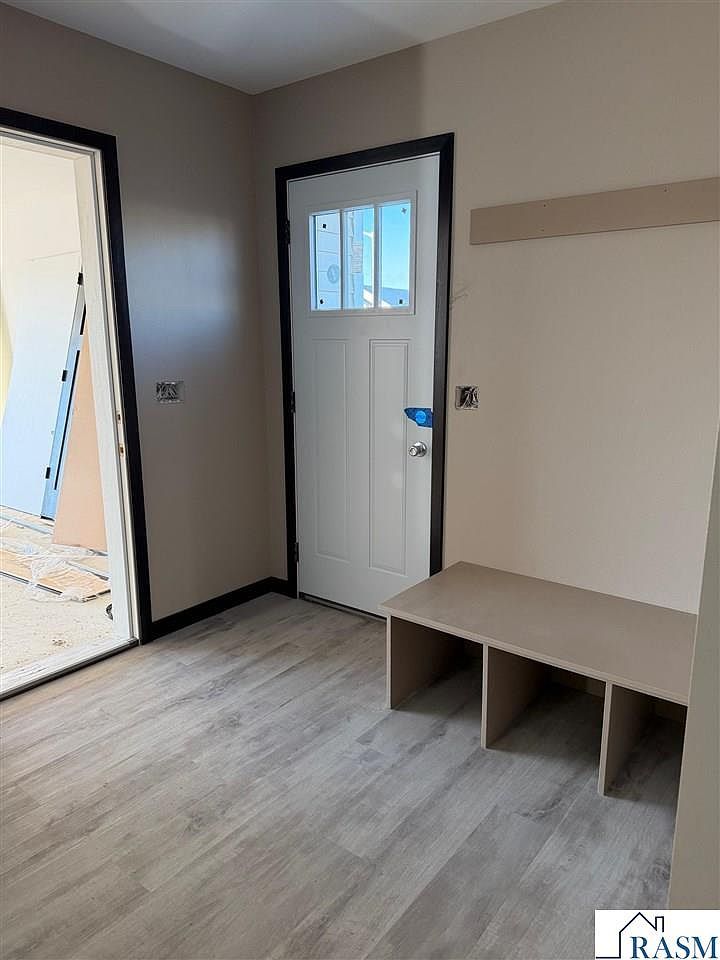 3206 Noble Dr Mankato, MN 56001 - Thumbnail 5