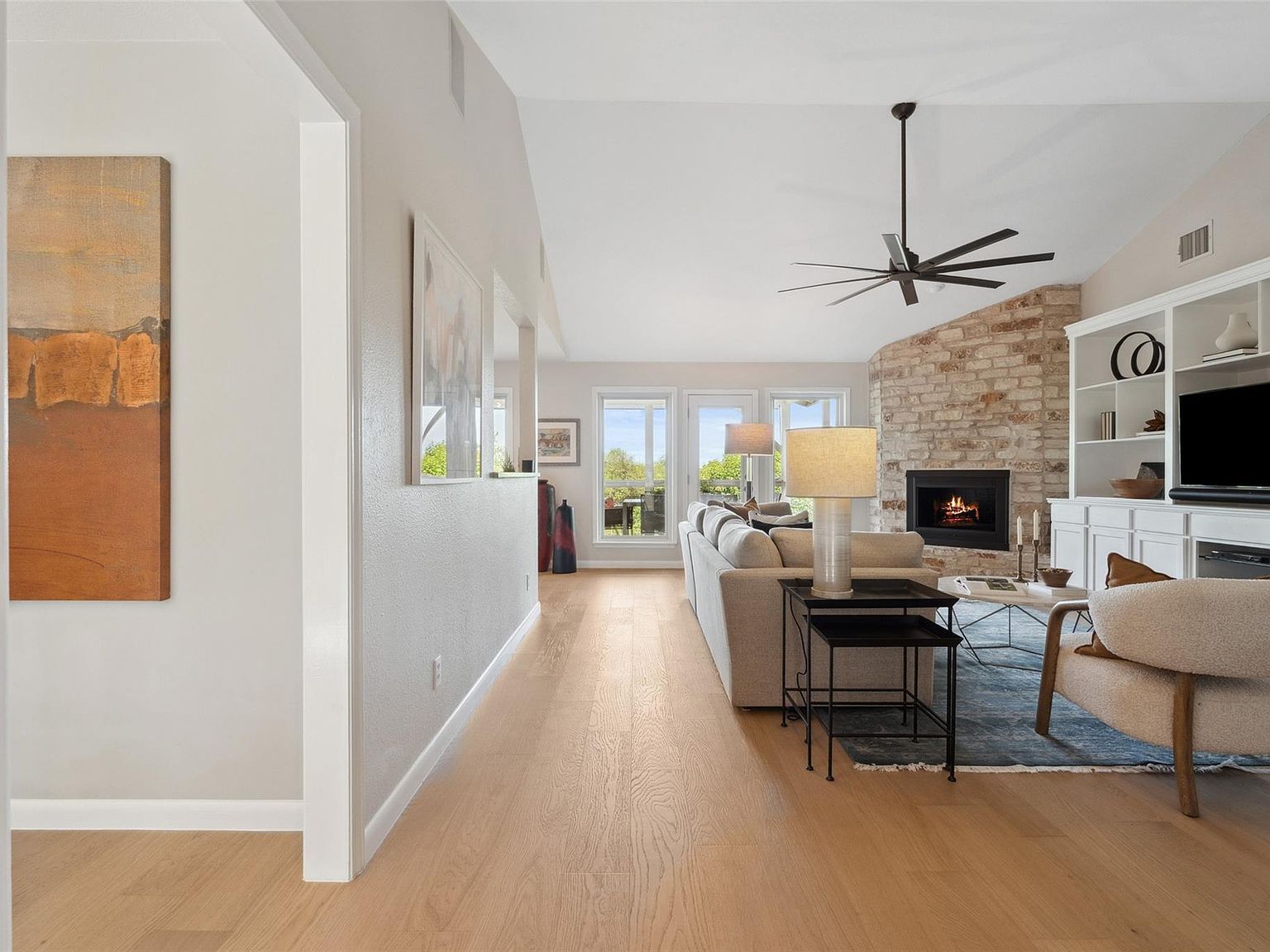 8900 Rockcrest Dr Austin, TX 78759 - Thumbnail 5