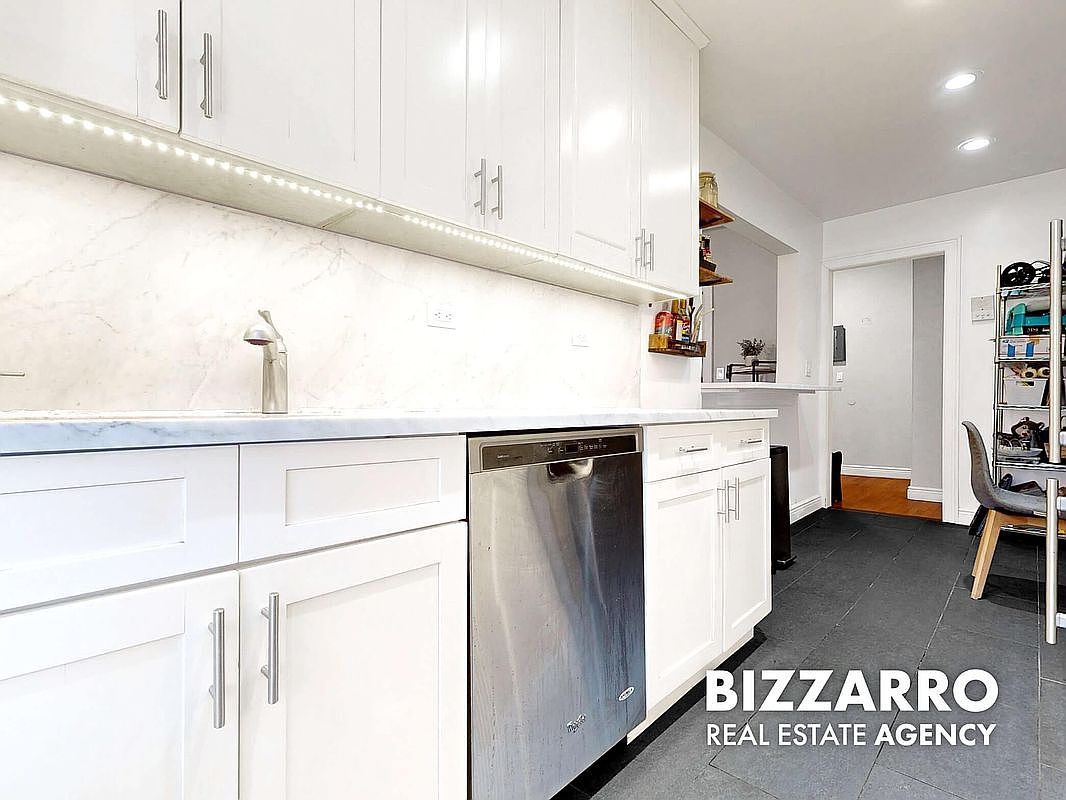 1922 McGraw Ave APT 1H Bronx, NY 10462 - Thumbnail 5