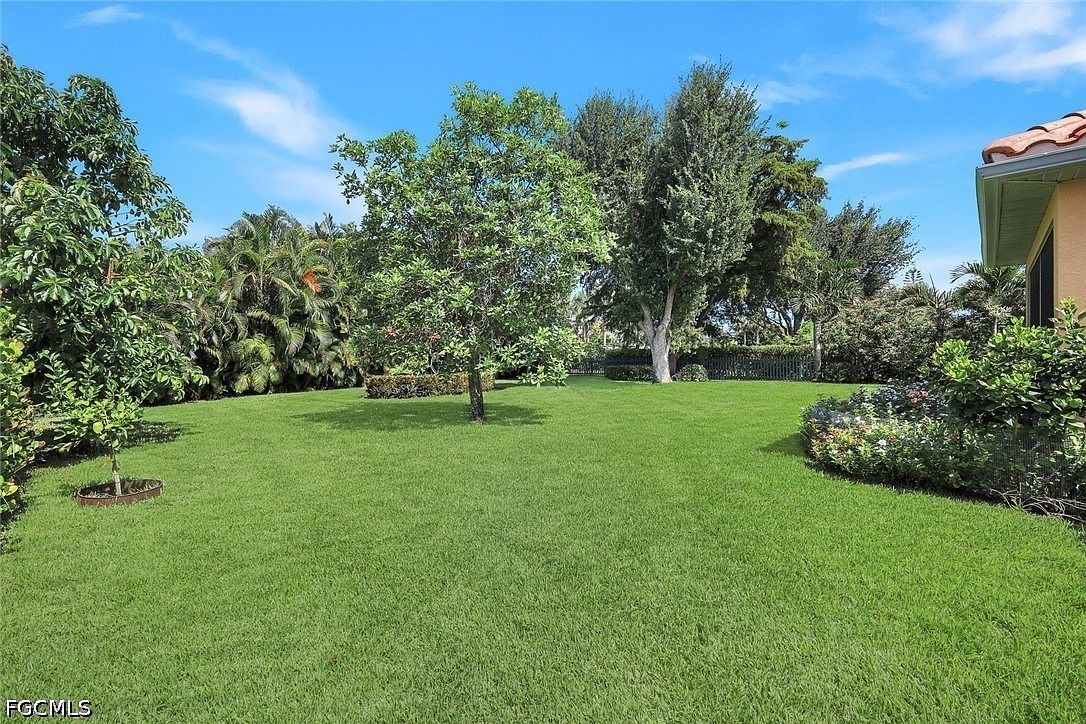 9830 Mar Largo Cir Fort Myers, FL 33919 - Thumbnail 5