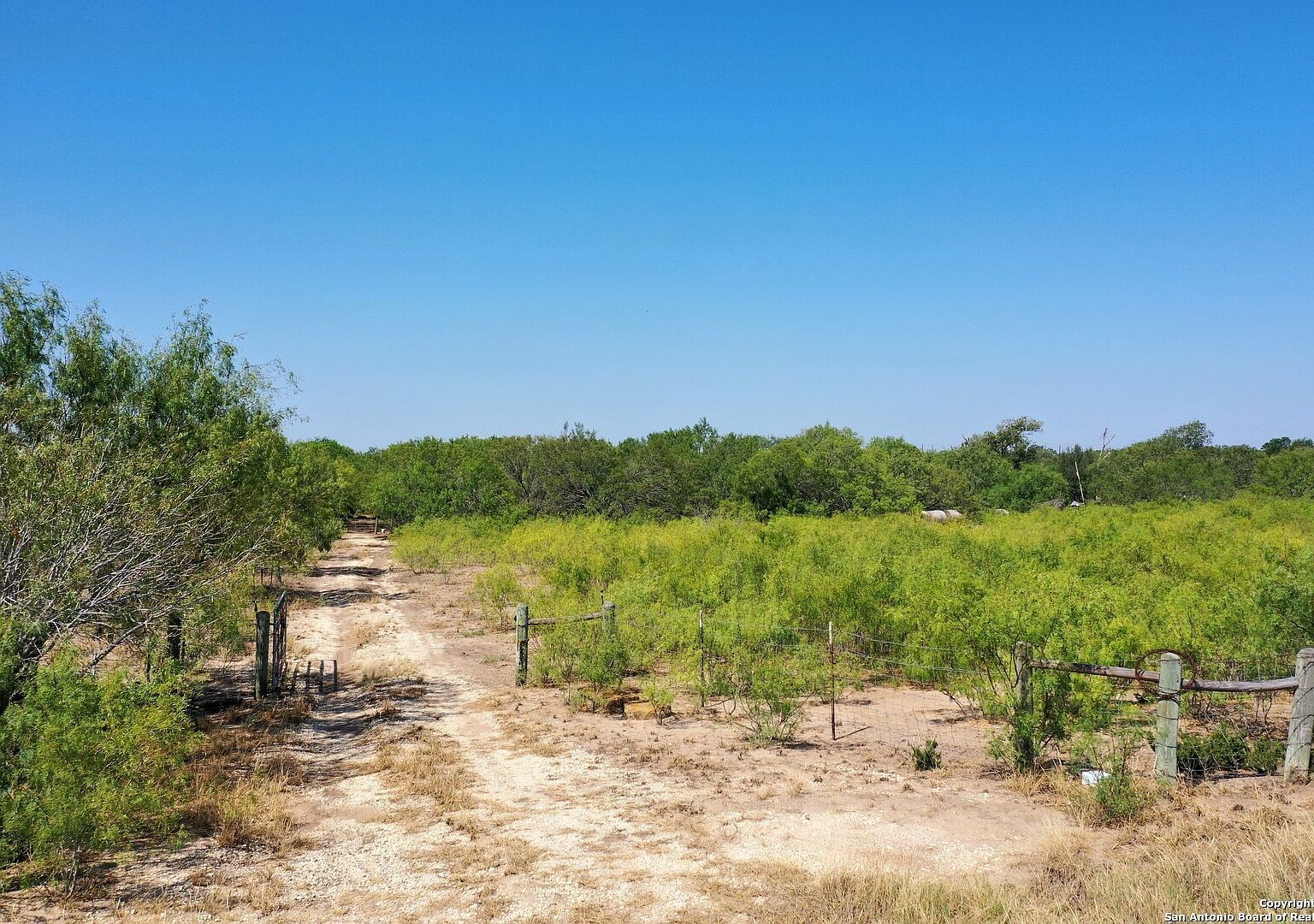 788 County Road 154 #19 Pleasanton, TX 78064 - Thumbnail 5