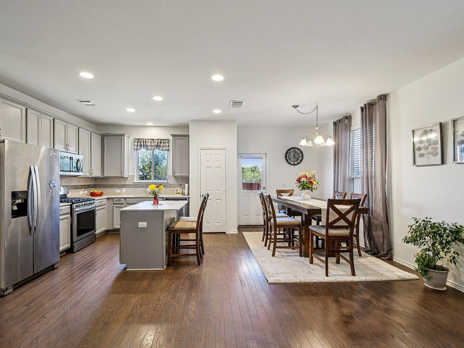 221 Bonnet Blvd Georgetown, TX 78628 - Thumbnail 5