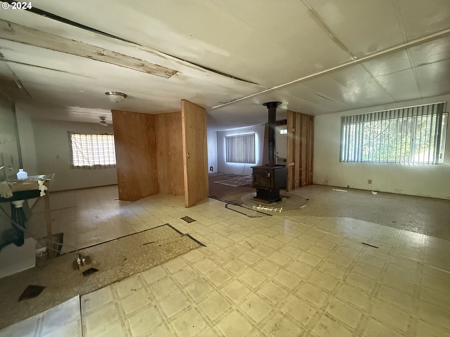 95007 N Way Ln North Bend, OR 97459 - Thumbnail 5