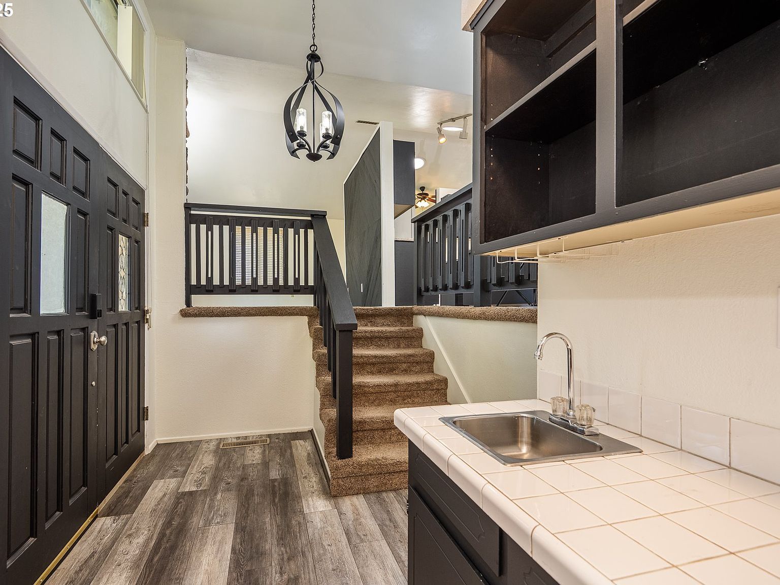 595 S 68th Pl Springfield, OR 97478 - Thumbnail 5