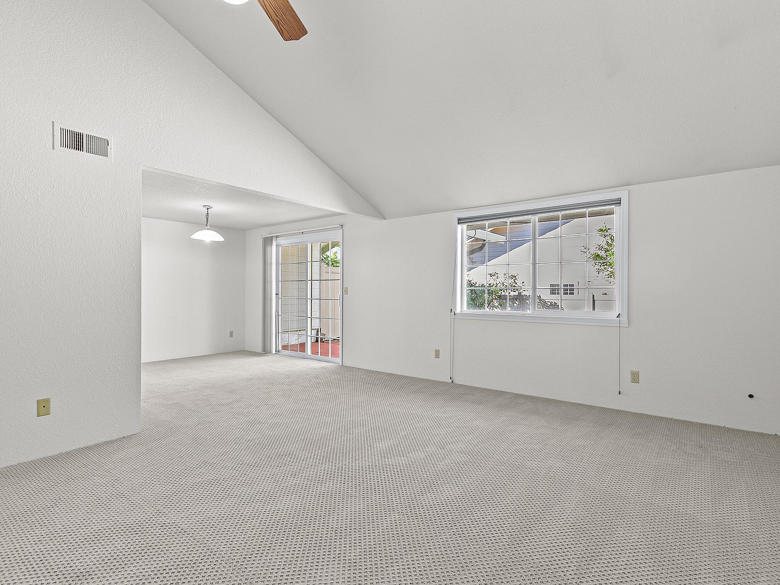 233 Clay St Ashland, OR 97520 - Thumbnail 5