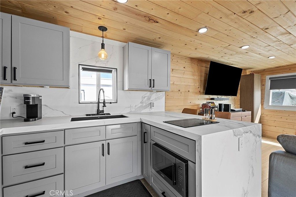 12149 Indiana Ave #18 Riverside, CA 92505 - Thumbnail 5