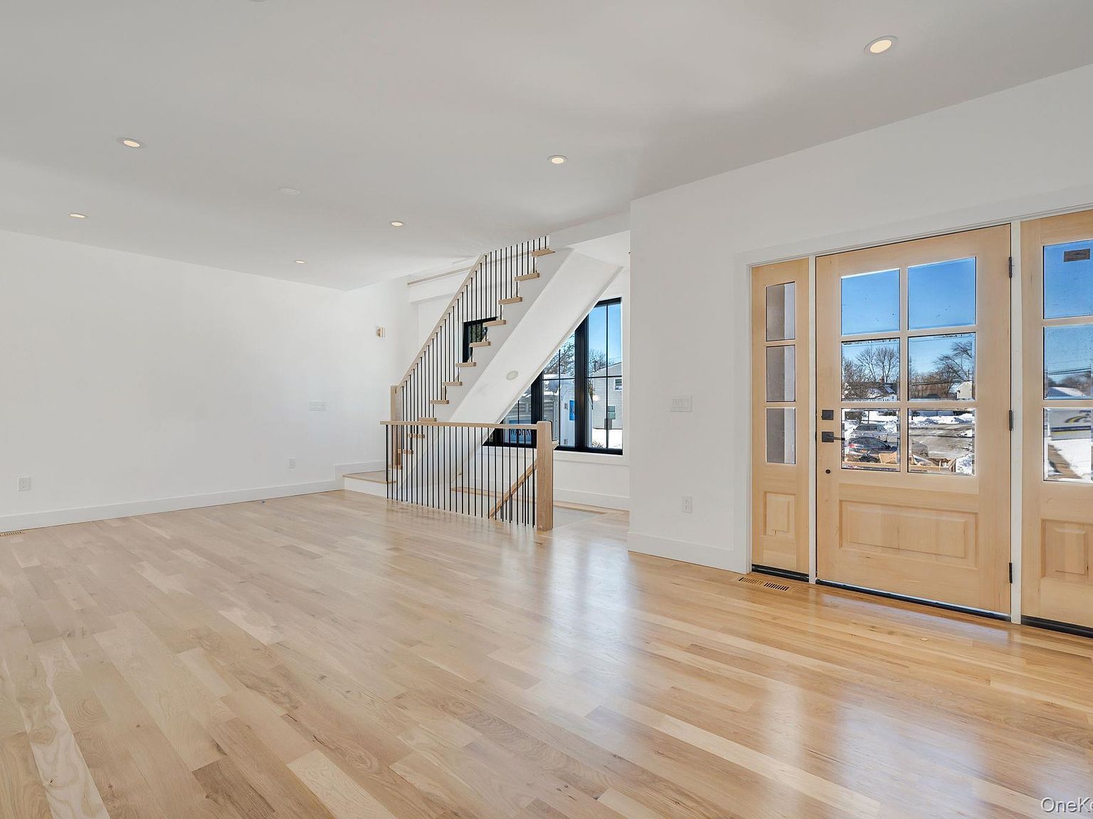 35 Cotton Ln Levittown, NY 11756 - Thumbnail 5