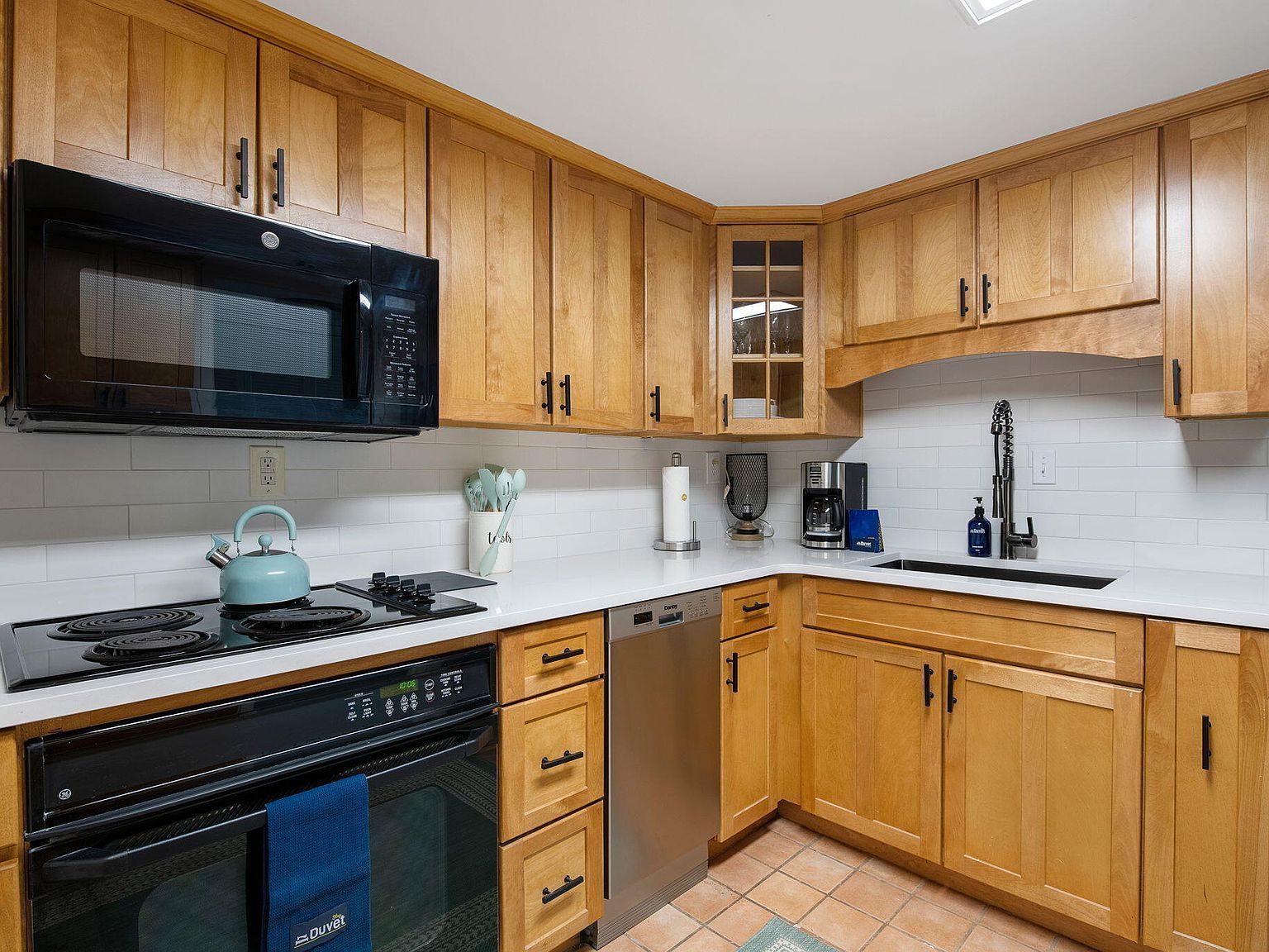 14 Lockwood Dr APT 1C Charleston, SC 29401 - Thumbnail 5