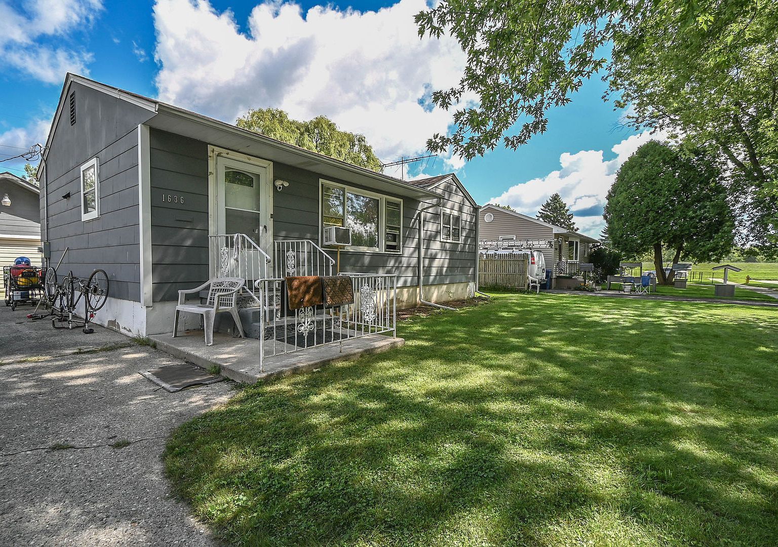 1636 Rice St Waukegan, IL 60087 - Thumbnail 5