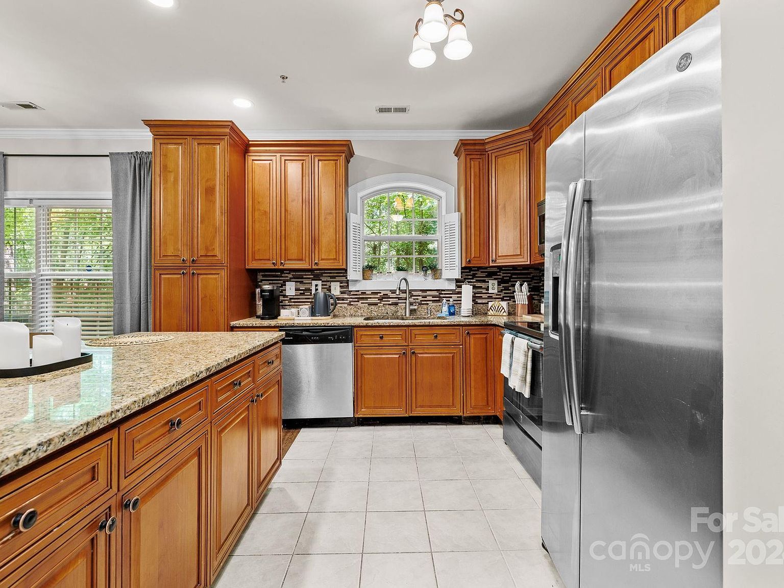 9317 Meadow Vista Rd Charlotte, NC 28213 - Thumbnail 5