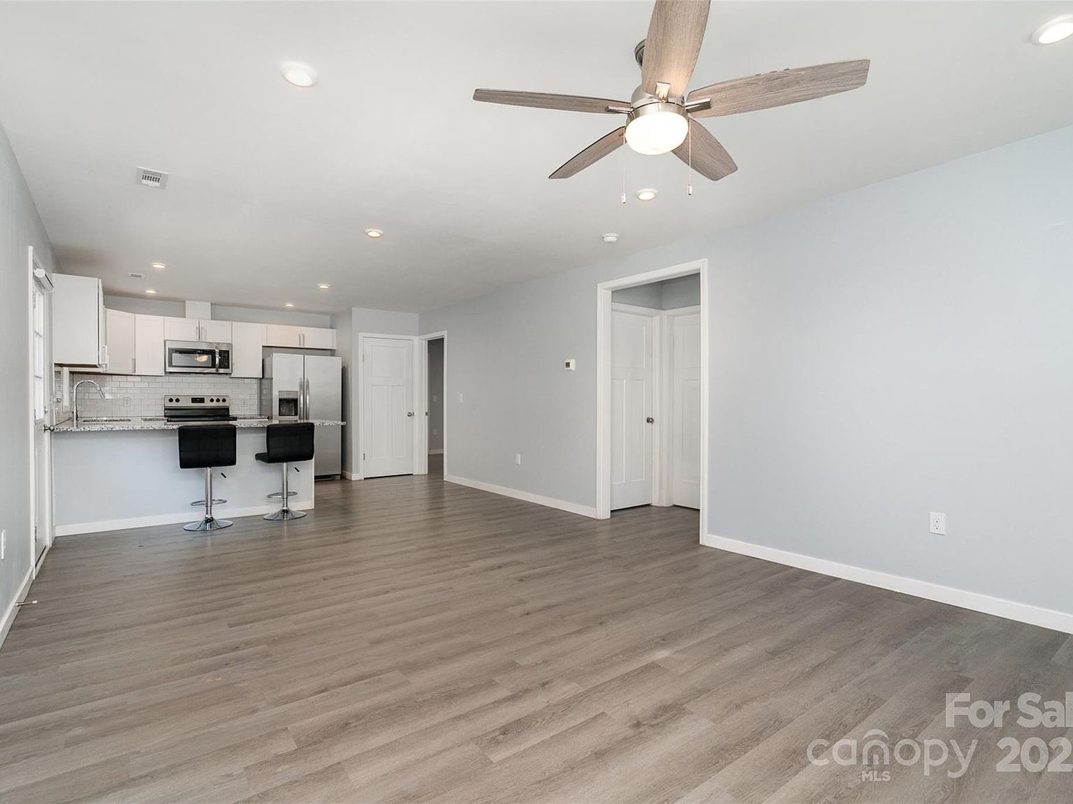 213 Pinewood Dr Grover, NC 28073 - Thumbnail 5